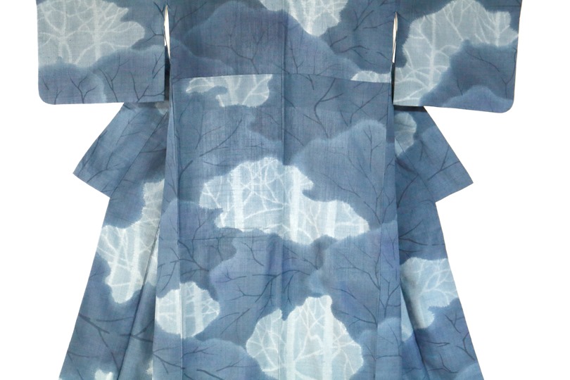 藍染め結城紬の訪問着 花の季節のきものを考える きものを着たい