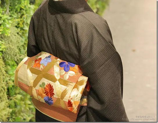 袋帯 美品 逸品 金糸 汕頭刺繍 灰緑 全通 正絹 華文様 袋帯 美